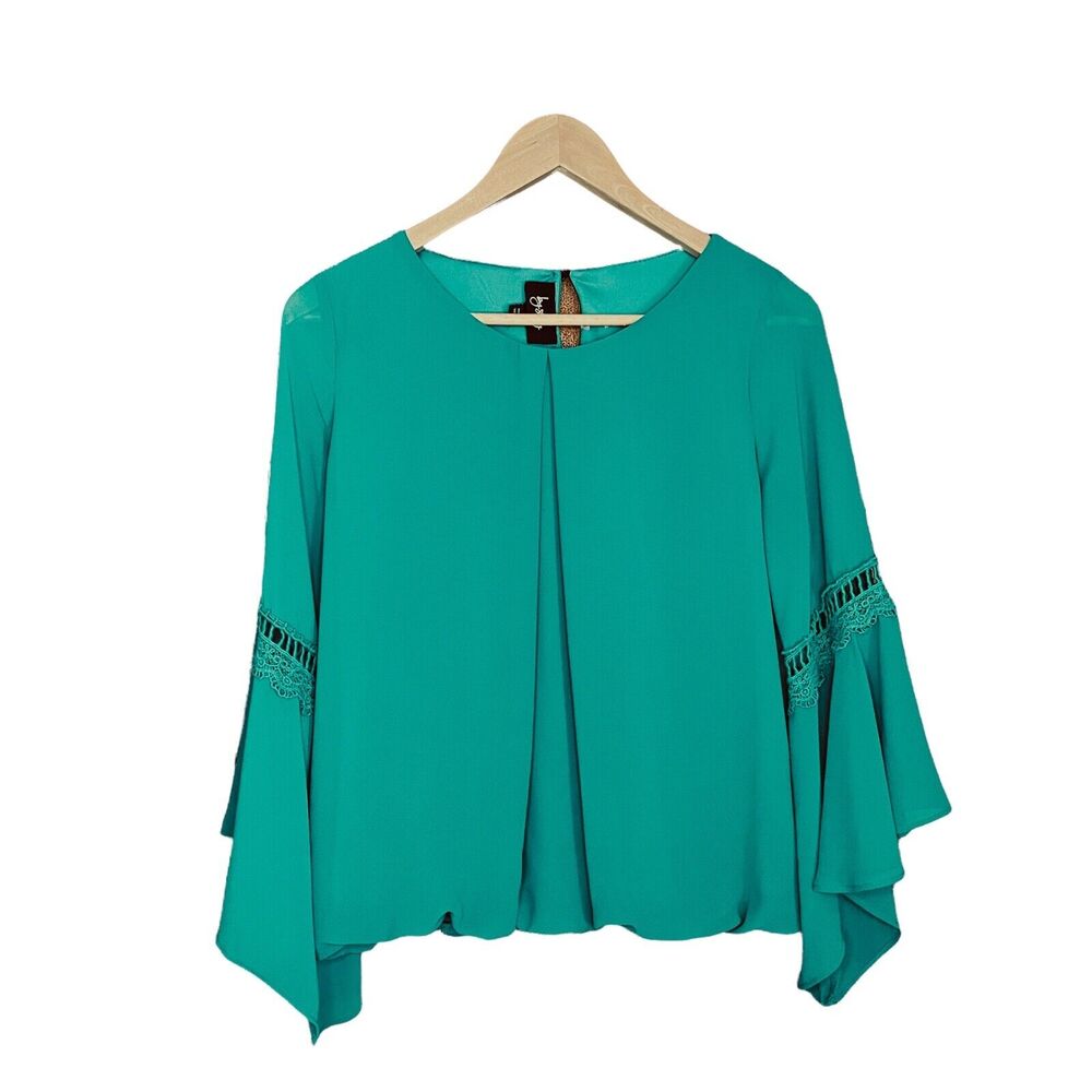 By & By teal green bell sleeve crochet detail pleated front blouse size L